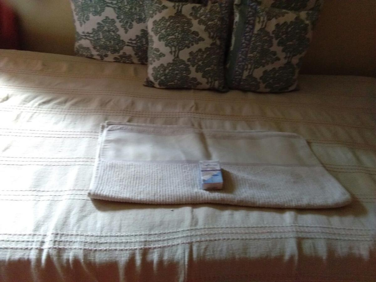 Bed and Breakfast Joy'S Nest Calcutta  Esterno foto